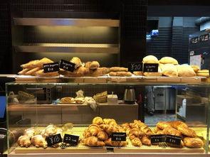 面包房烘焙师爆料视频,揭秘面包制作背后的秘密  第2张